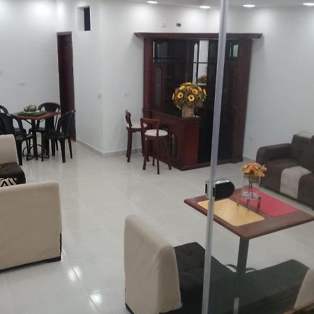 El Mochilero Hostel ริโอบัมบา ภายนอก รูปภาพ