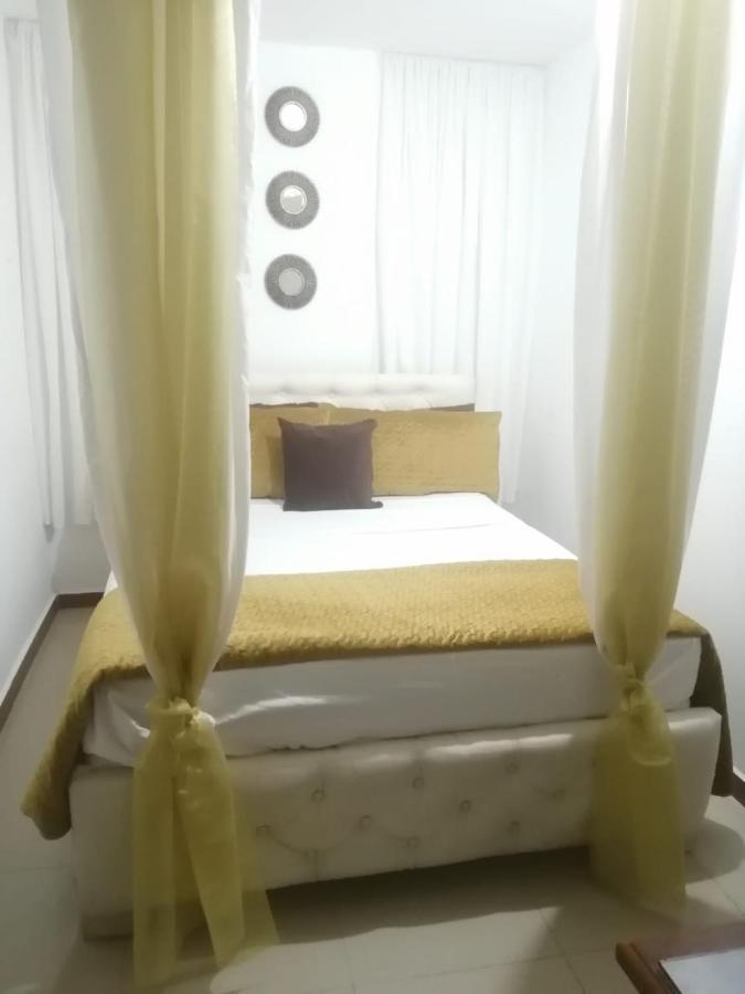 El Mochilero Hostel ริโอบัมบา ภายนอก รูปภาพ