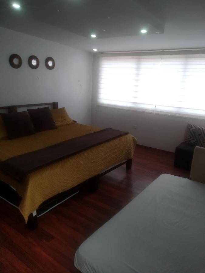 El Mochilero Hostel ริโอบัมบา ภายนอก รูปภาพ
