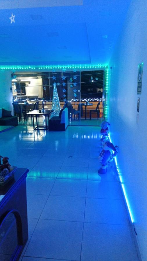 El Mochilero Hostel ริโอบัมบา ภายนอก รูปภาพ