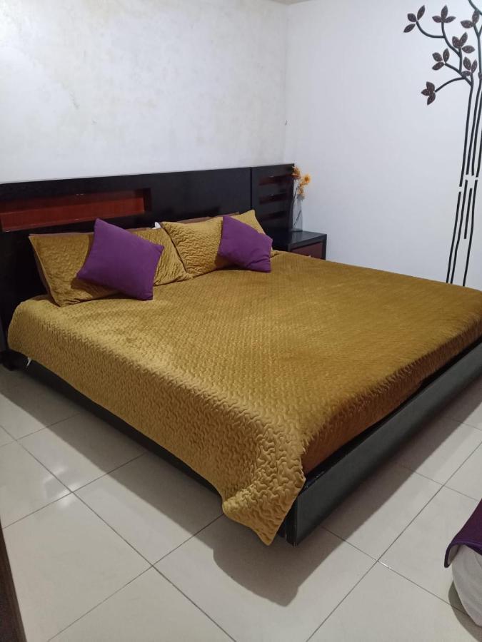 El Mochilero Hostel ริโอบัมบา ภายนอก รูปภาพ