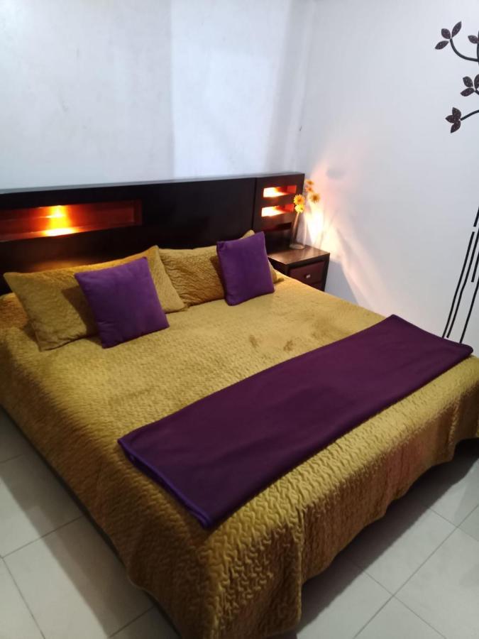 El Mochilero Hostel ริโอบัมบา ภายนอก รูปภาพ