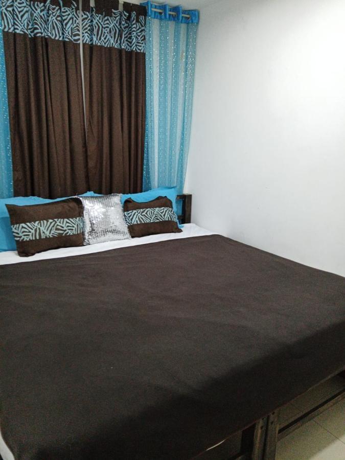 El Mochilero Hostel ริโอบัมบา ภายนอก รูปภาพ