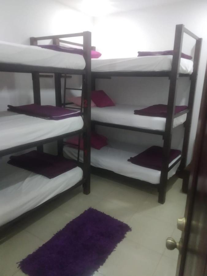 El Mochilero Hostel ริโอบัมบา ภายนอก รูปภาพ