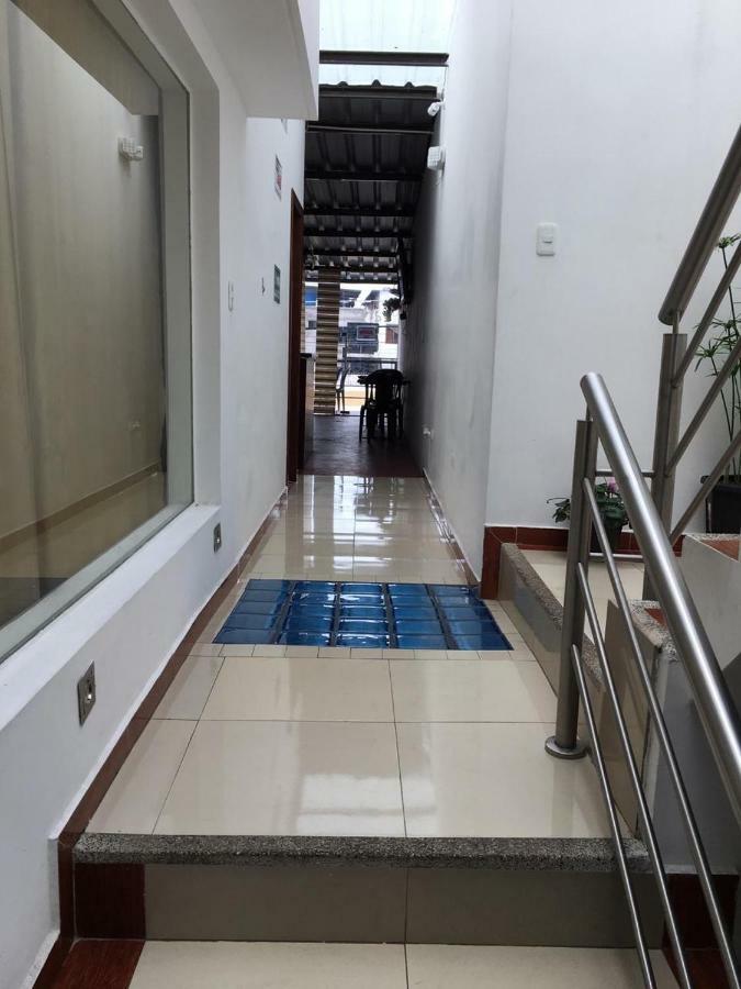 El Mochilero Hostel ริโอบัมบา ภายนอก รูปภาพ