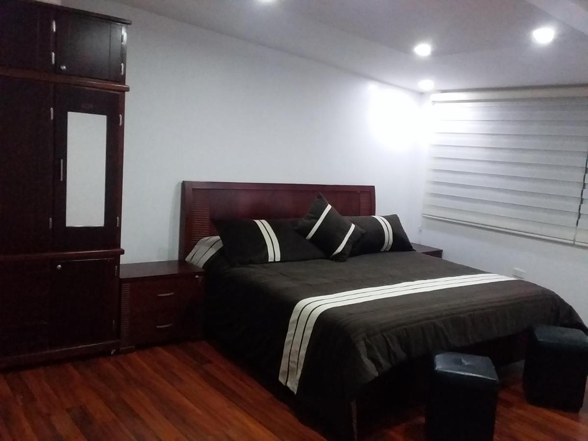 El Mochilero Hostel ริโอบัมบา ภายนอก รูปภาพ